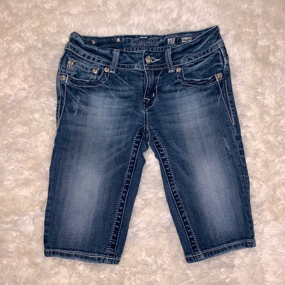 Buckle miss me Bermuda shorts